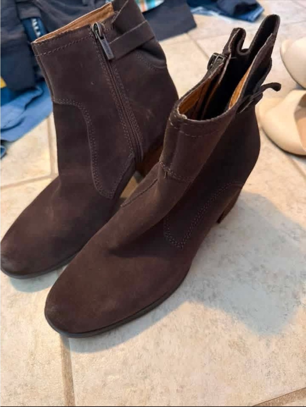 Aetrex Dark Brown Suede Ankle Heel Boots with Side Zip